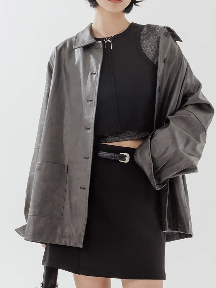 Jaqueta Retro de Couro Queenop Nova para Outono Inverno Feminina com Gola Longa de Dupla Camada