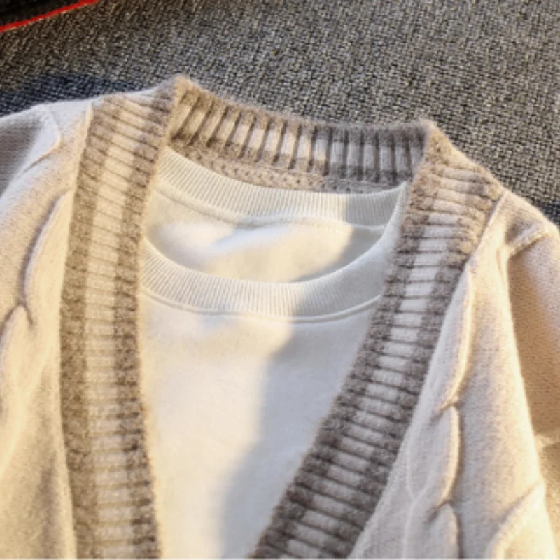 Men's Autumn High Quality Long Sleeves Knit Cardigan Jacquard Keep Warm Button Sweater Coat Leisure Trend Trend Men's Clothing