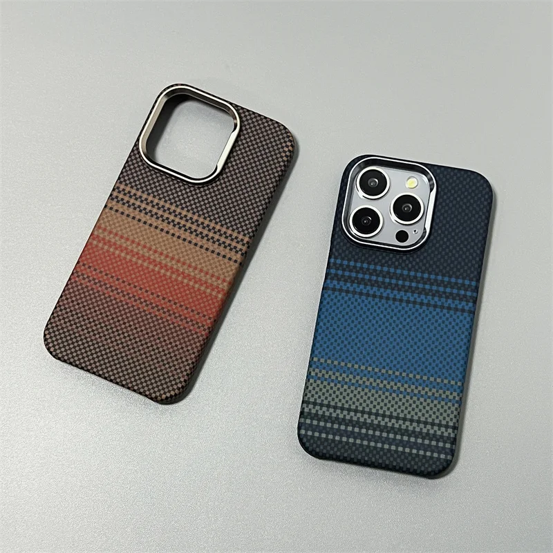 Hard Carbon Fiber Phone Case for iPhone 16 15 14 17 Pro Max 17 Pro/ Max Wireless Charging Alloy Lens Magnetic Protective Cover - náhled 3