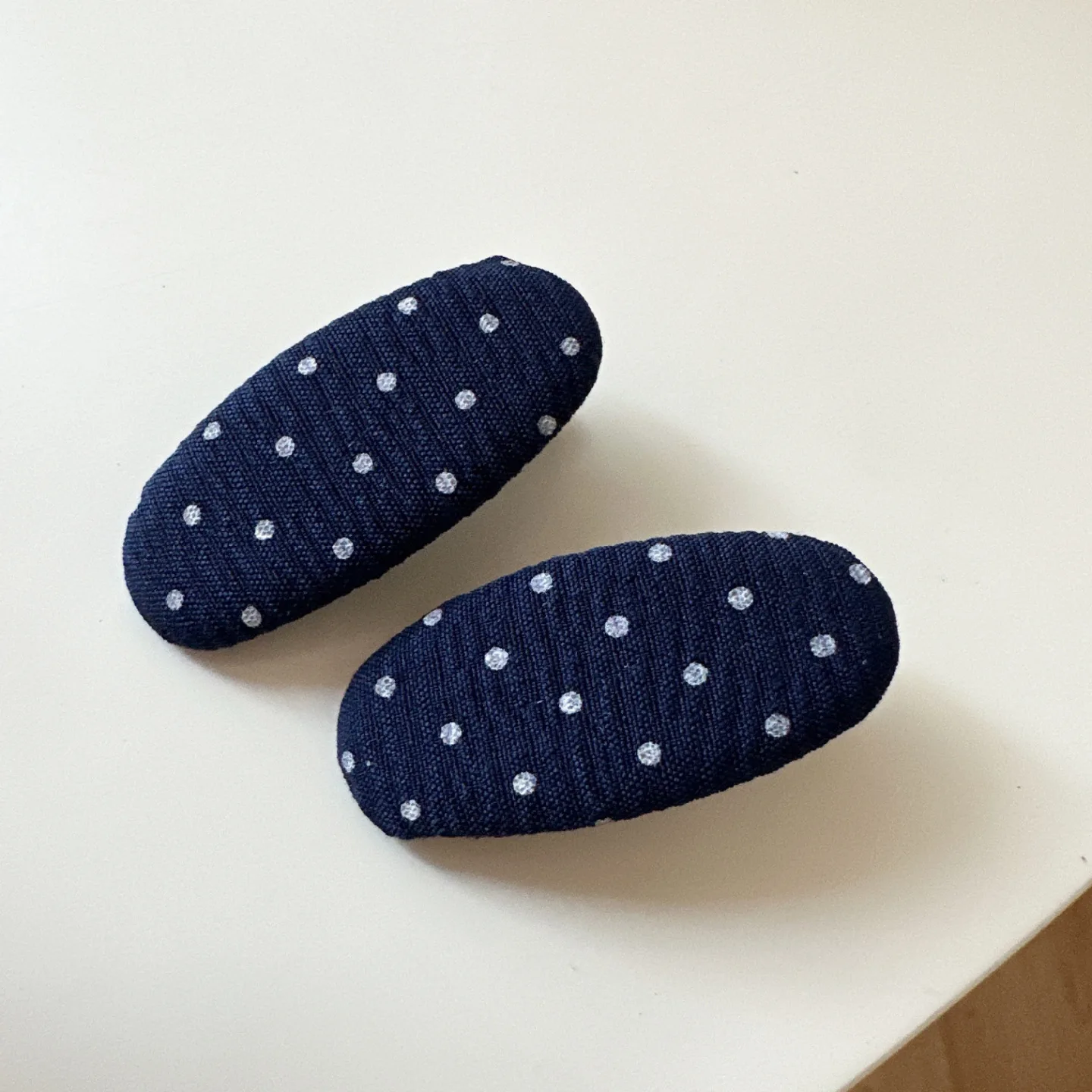 Vintage koreanische Haarspange, marineblau, gepunktet, Stoff-Haarnadel, handgefertigt, keine Schäden, Haar-Accessoires für Frauen, Haarspangen für Mädchen – Detail 8