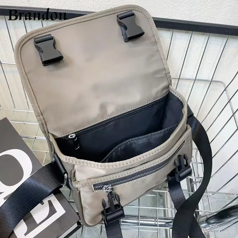 Tas selempang kain Oxford tahan air dengan tas messenger penutup lipat tas persegi kecil kasual serbaguna tas komuter trendi