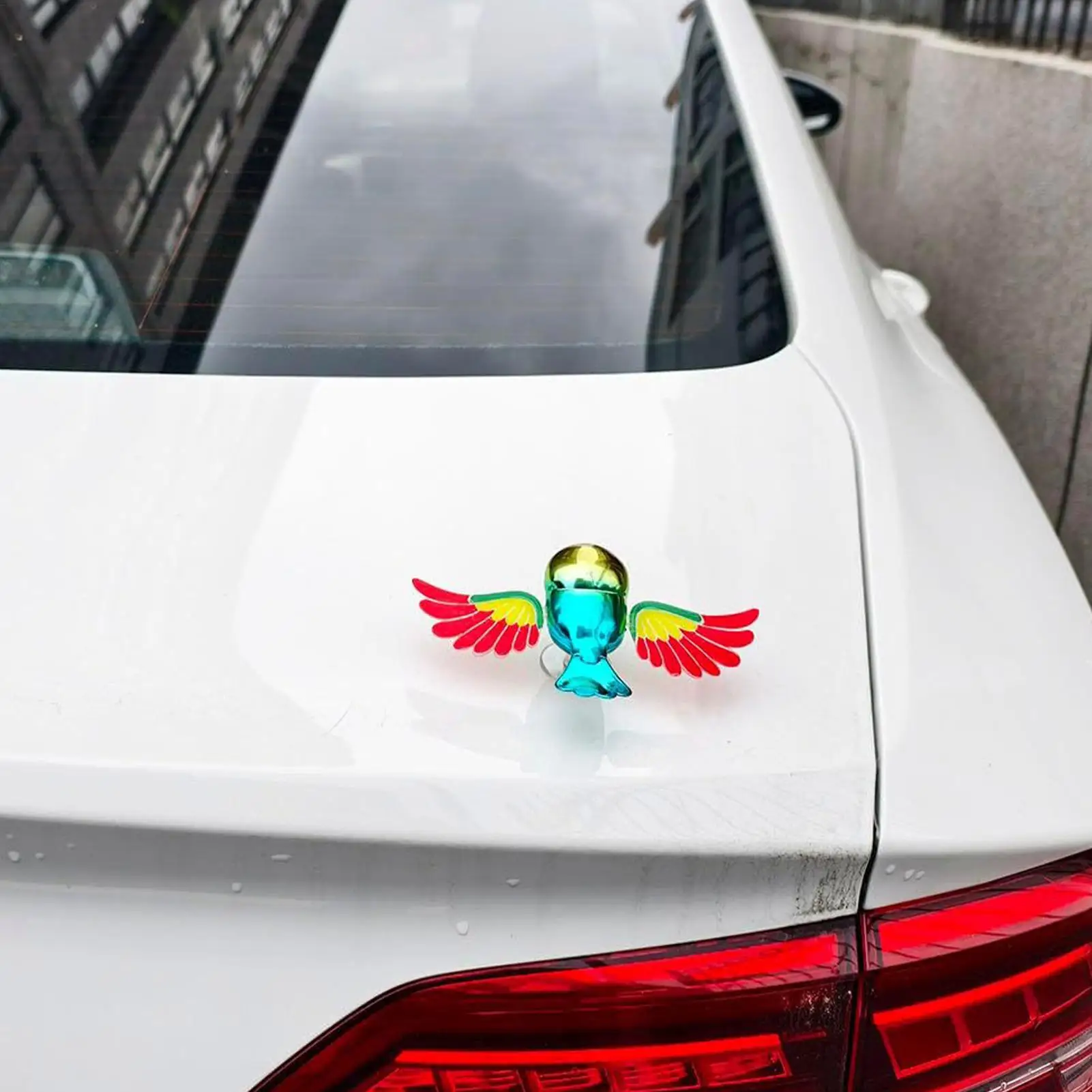 Rearview Mirror Decor Dynamic Funny Weatherproof Rotating Wing Bird Vehicle Dash Decor For Automotive Truck RV SUV Motorcycle
