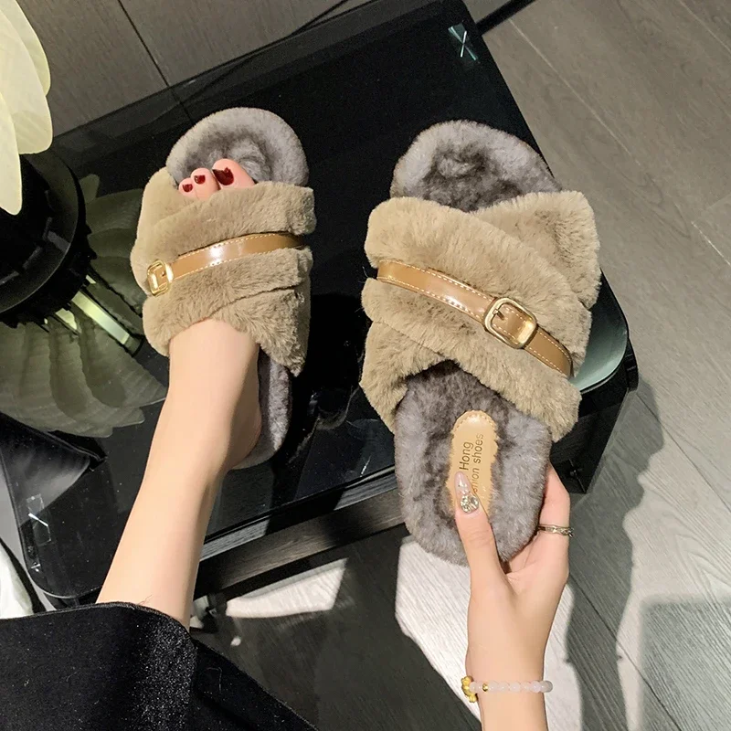 Ladies Plush Slippers Luxury Mink Sandals Single Breasted Adjustable Non-Slip Women's Slippers Sole Flat Summer 2023 New Trend