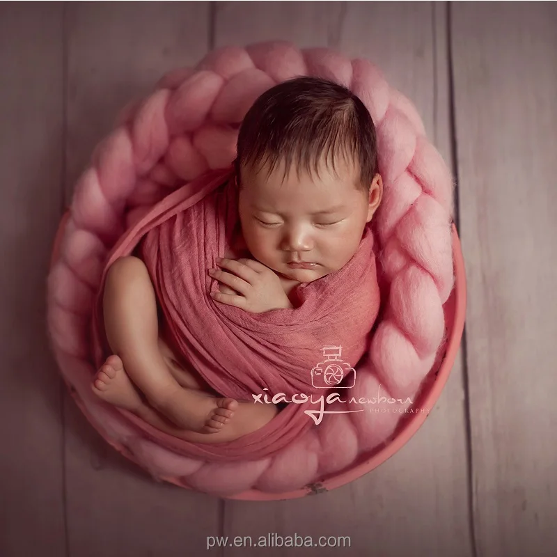 

Handmade Newborn Baby Wool Blanket Wool Basket Stuffer Wool Braid Photography Prop Baby Wooly Rug