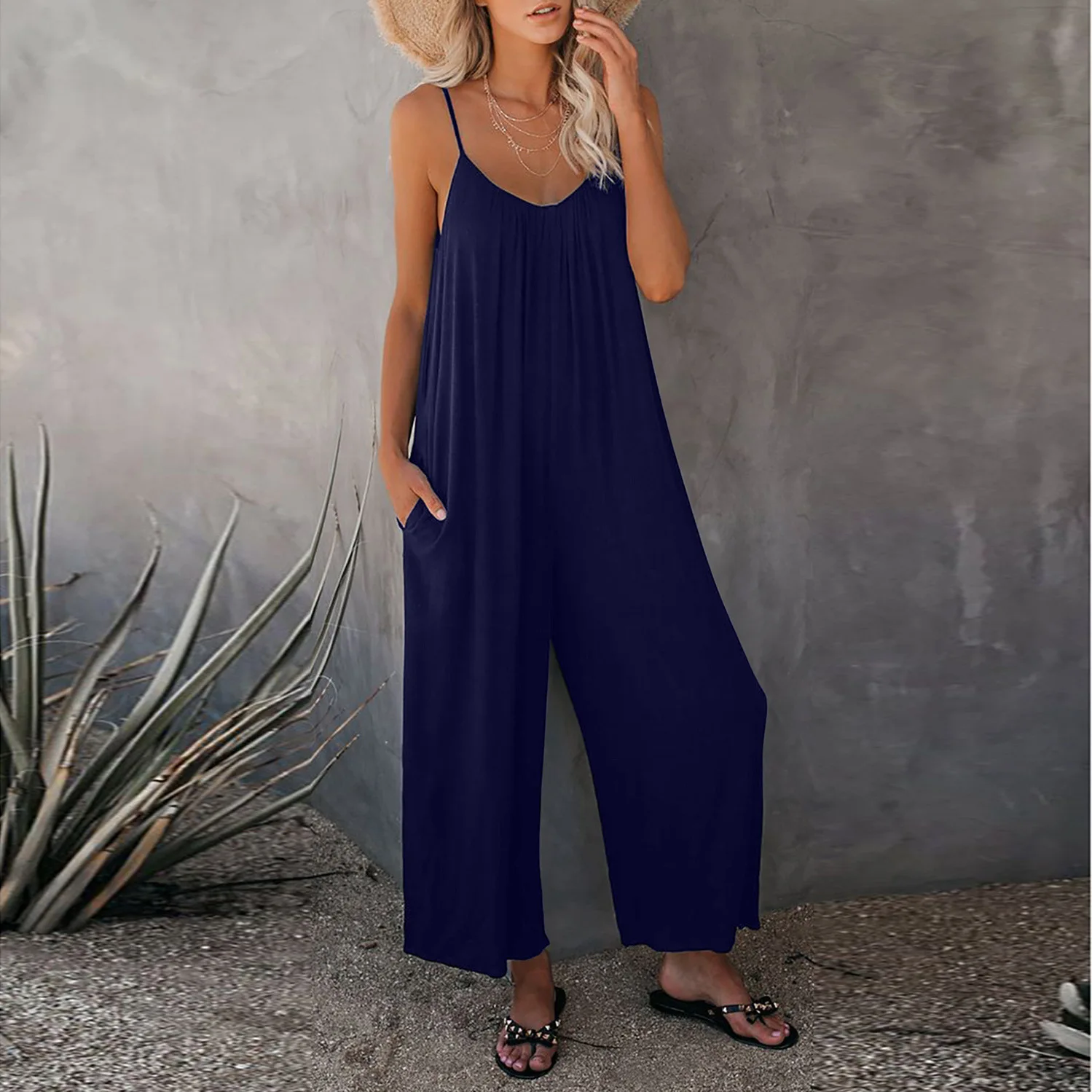 2023 new Women Strap Loose Jumpsuit Romper Boat Neck Sleeveless Playsuits Wide-Leg Trousers Solid Dungaree Bib Overalls