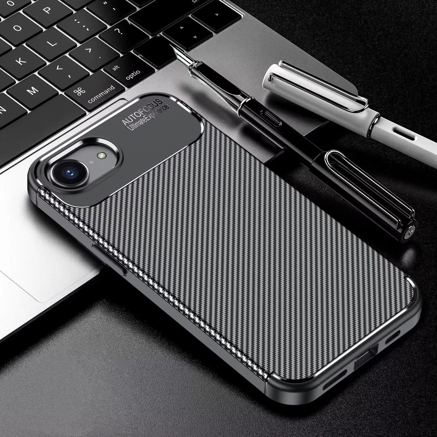 

Luxury Business Case For iPhone 17e Case Cover iPhone 17e 16e Funda Coque Capa Soft TPU Carbon fiber Phone Back Case iPhone 17e
