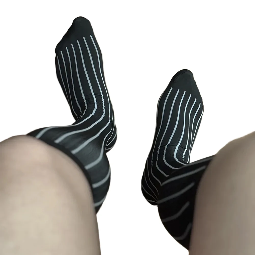 

Для офиса, стильный внешний вид, мужские полосатые носки, ультратонкие носки, мужские дышащие полосатые чулки, европейские размеры 36-46