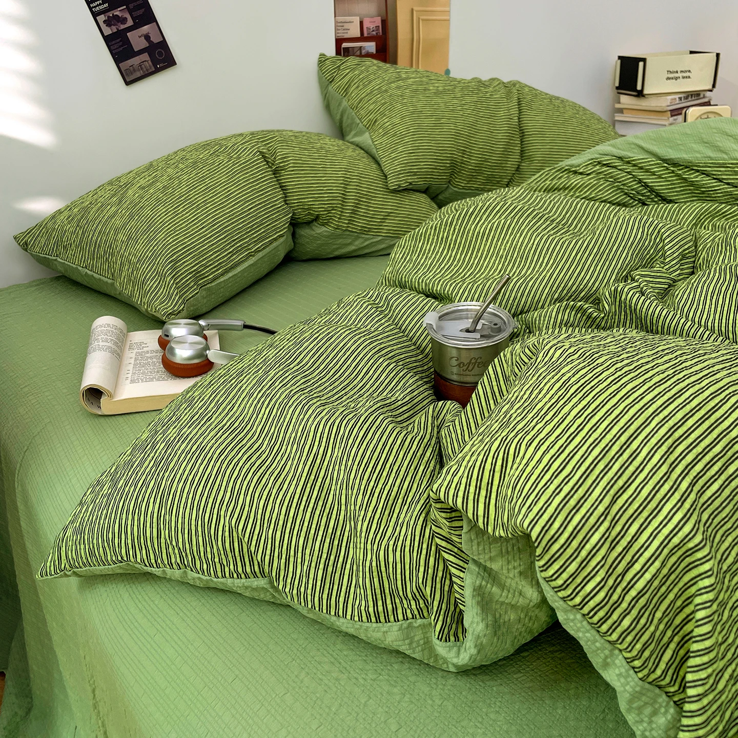 Fresh Green Thin Stripe Bubble Crinkle Bedding Set, Duvet Cover Set 2 Pillowcases, Breathable Natural Wrinkle Fabric Anti-Fade