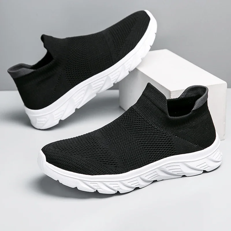 

Breathable Men Casual Shoes Slip on Male Vulcanized Shoes Lightweight Men's Casual Sneakers Soft Anti-slip Flats Outdoor Loafers