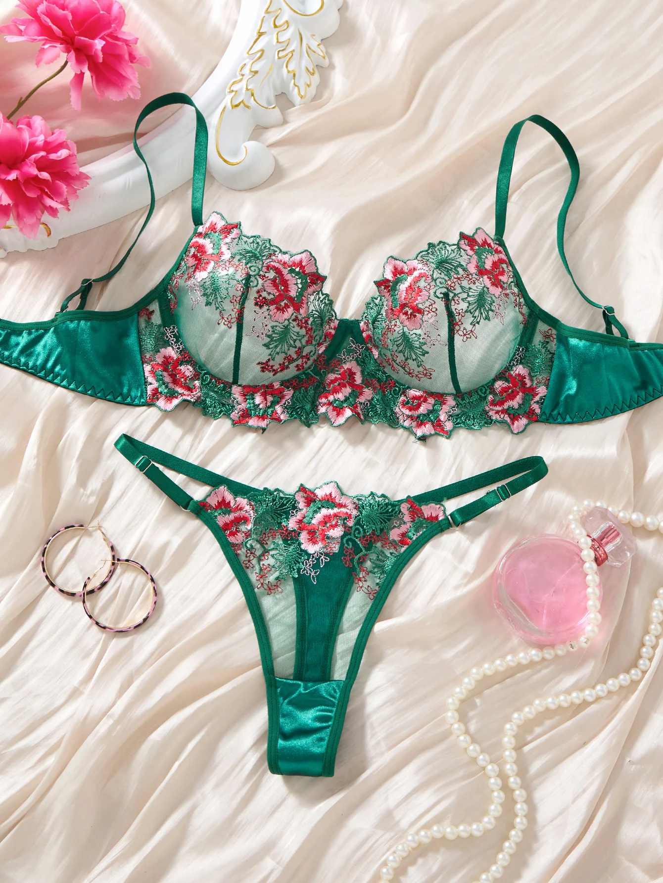 Elegant Green Floral Embroidered Lace Lingerie Set Women Push Up Bra Thong Satin Mesh Romantic Intimate Underwear ZA825146