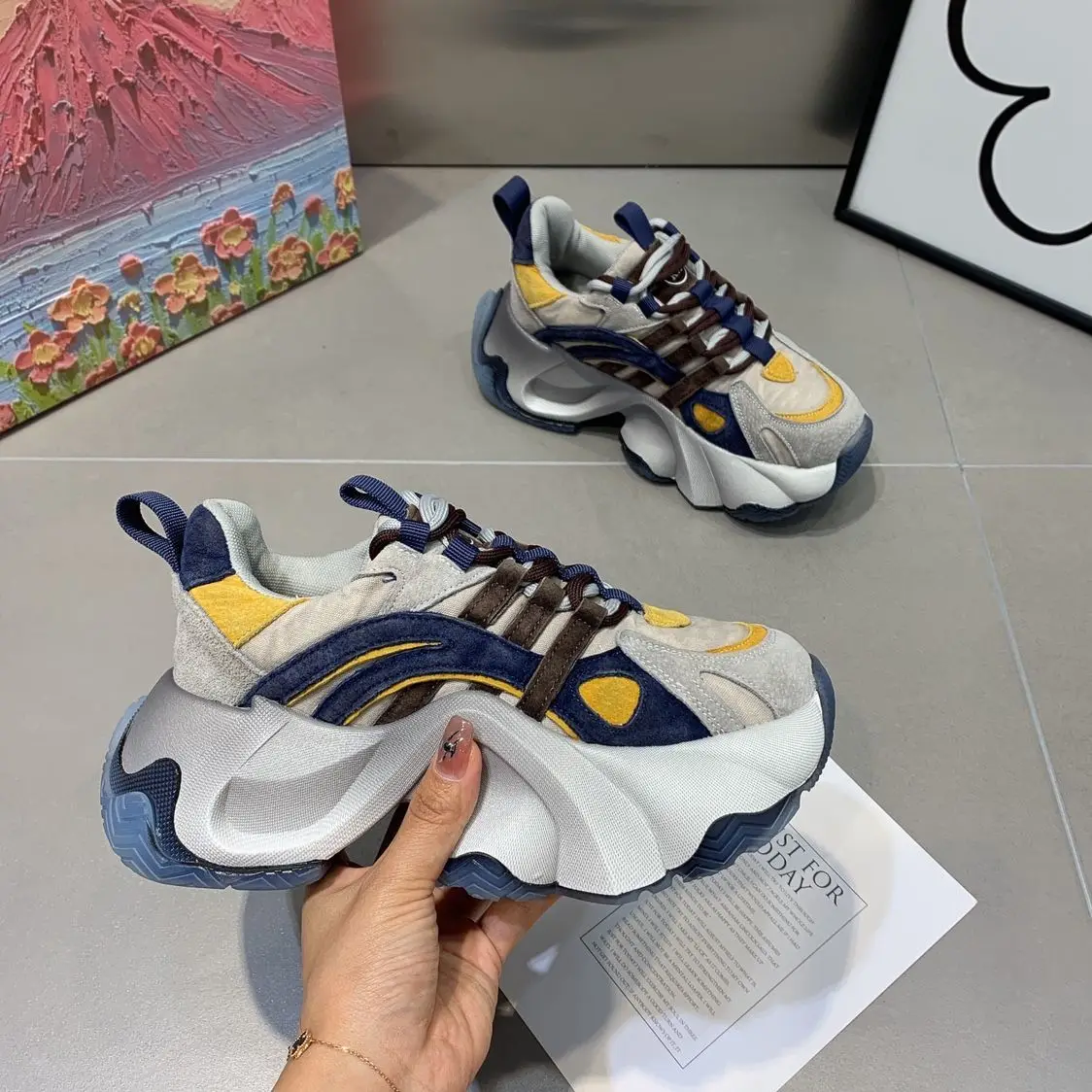 

Petal Thick Heel Dad Shoes for Women INS Popular Autumn Casual Loafers Trendy Chunky Sole Footwear​