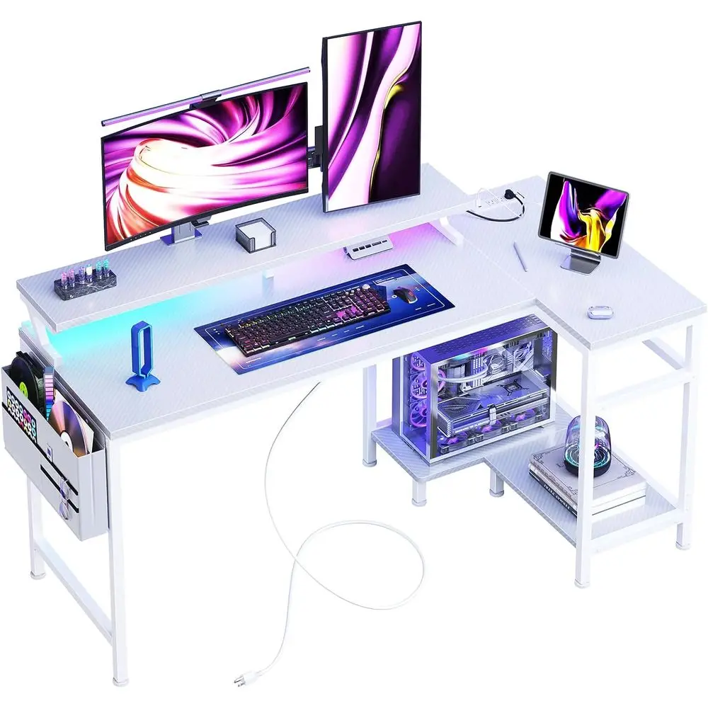 

Реверсивный L-образный игровой стол с USB-портами, розетками, разъемами Type-C, светодиодной подсветкой, полками для хранения и подставкой для монитора, белый, 48I