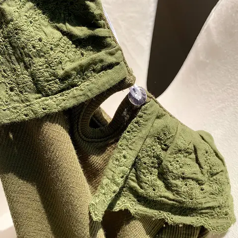 1-12 år långärmade tröjor barn vår stickade toppar baby spets 2025 spetsbaströja koreansk flick-t-shirt med volangkrage 10 best sales tröja för babyflicka - №2