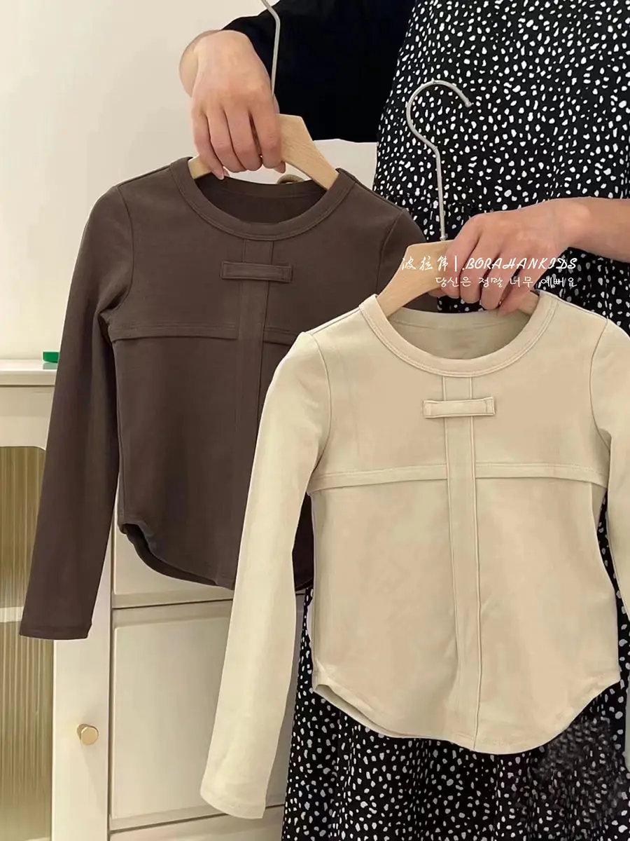 

Korean children's clothing girls' short long sleeved T-shirt 2025 autumn style children's slim fit solid color base shirt top