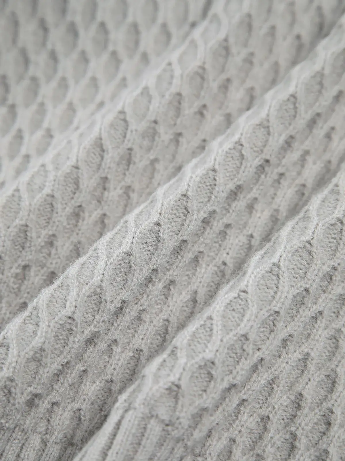 New Winter Fashion Women Loose High Collar Knitted Sweater Backless Lace Up Women's Fashion Solid Color Overhead Honey comb Top