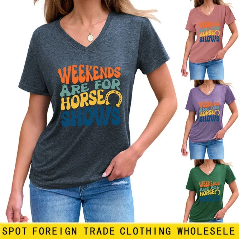 

Летняя женская футболка с короткими рукавами и V-образным вырезом, с принтом и застежкой спереди - стройнящая и уникальная, очень красивая и универсальная модель.