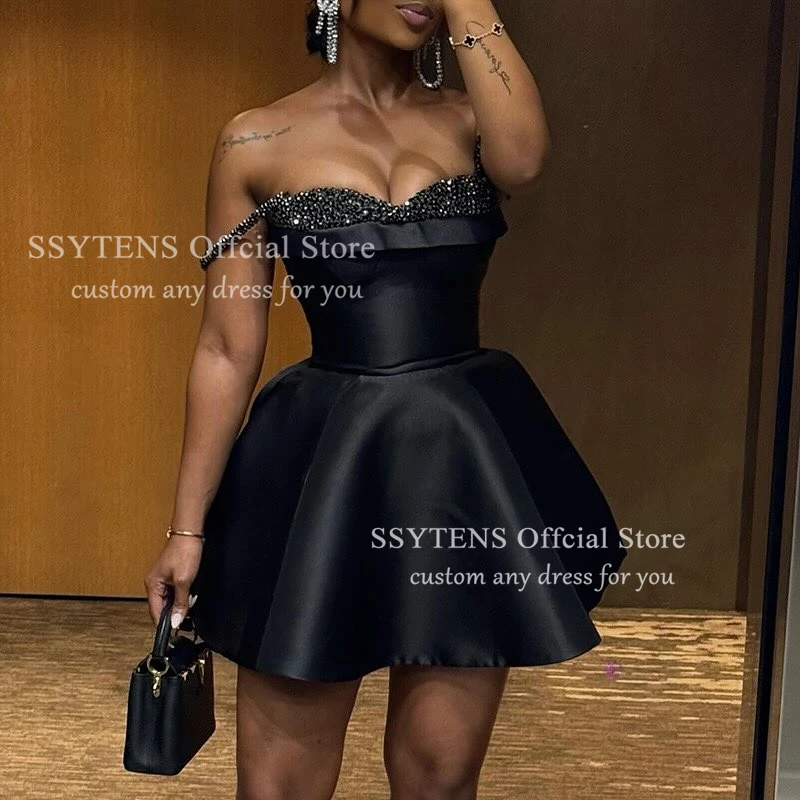 SSYTENS Mini abiti da sera neri sexy senza spalline Sweetheart Abiti da ballo Club Abiti corti da festa di compleanno personalizzati