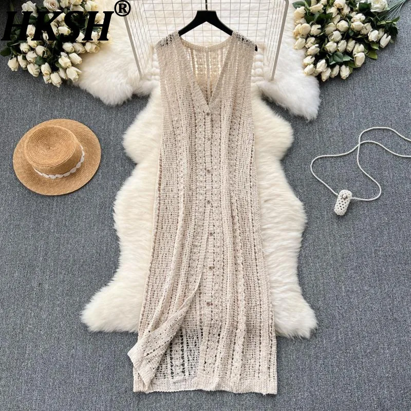 

HKSH Autumn New Women Korean Knitted Cardigan Coat Hook Flower Hollow Out Versatile V-neck Single Breasted Long Waistcoat HK8682