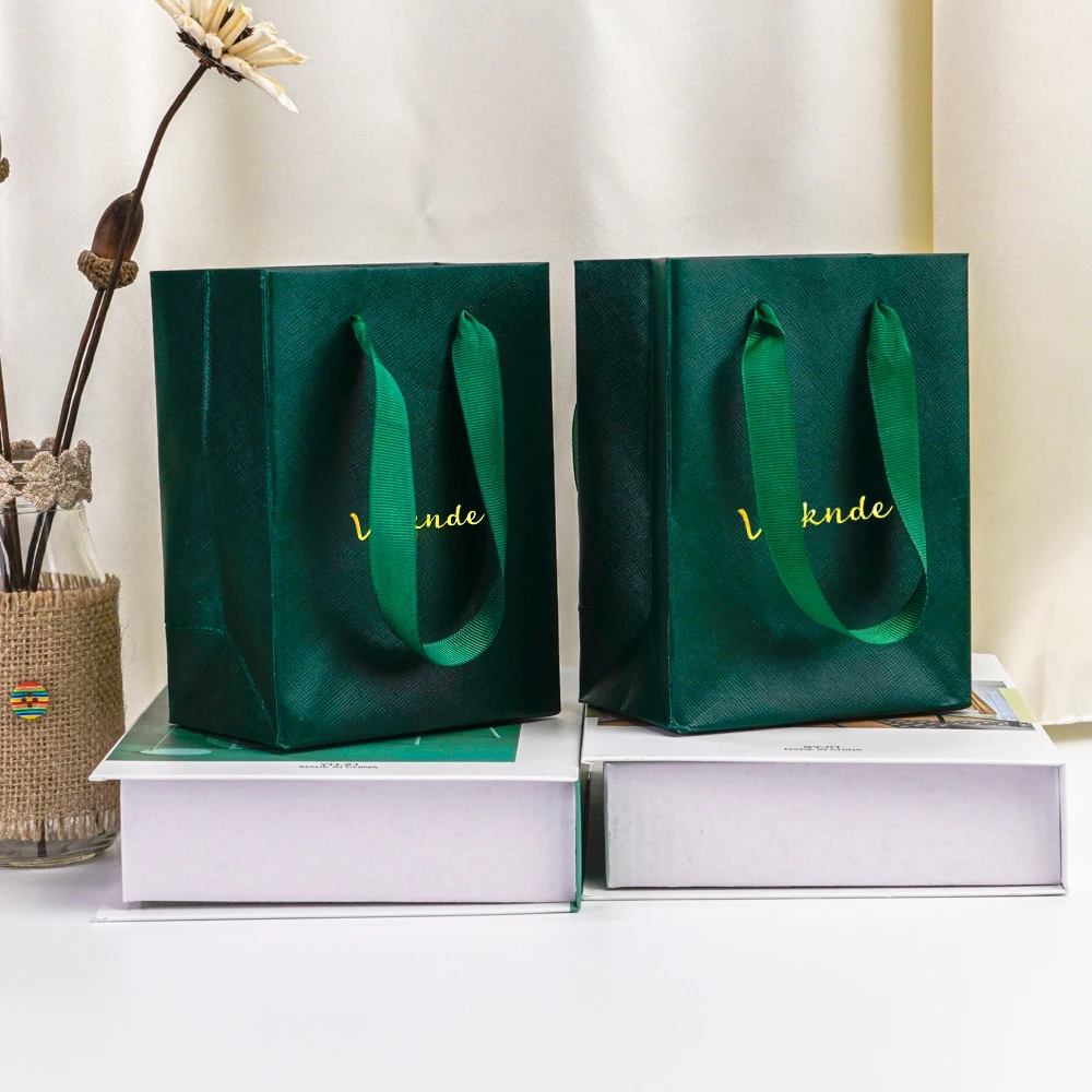 الجملة شعار مخصص الذهب احباط شعار فاخر الأخضر الداكن حقائب للهدايا كرتون ورقة حمل الحقائب حفل زفاف التسوق كيس الحلوى #5