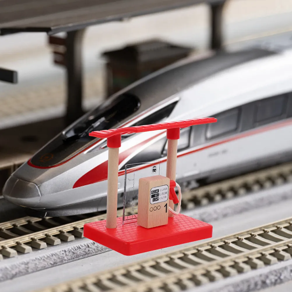 

2 шт. деревянных аксессуаров для железнодорожной дороги: АЗС, барьер, элементы для ролевых игр, декорации для железнодорожной станции, комплектующие для поездов