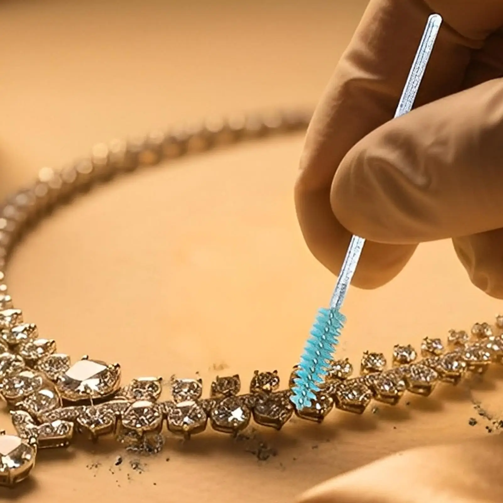 

Набор для чистки ювелирных изделий, многофункциональная щетка для чистки сережек, портативный инструмент для мытья ювелирных изделий из стерлингового серебра, золота, средства по уходу