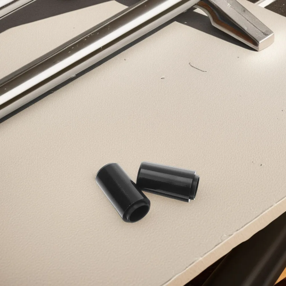 

4 шт. пластиковые наконечники для гольф-клюшек, устойчивые к износу, для уменьшения вибрации, повышения комфорта и улучшения сцепления.