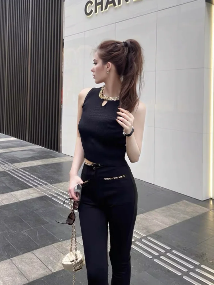 Minimalismo canotta e gilet top lavorati a maglia girocollo senza maniche 2024 estate New Cool Straight Hollow Out abbigliamento donna B-036