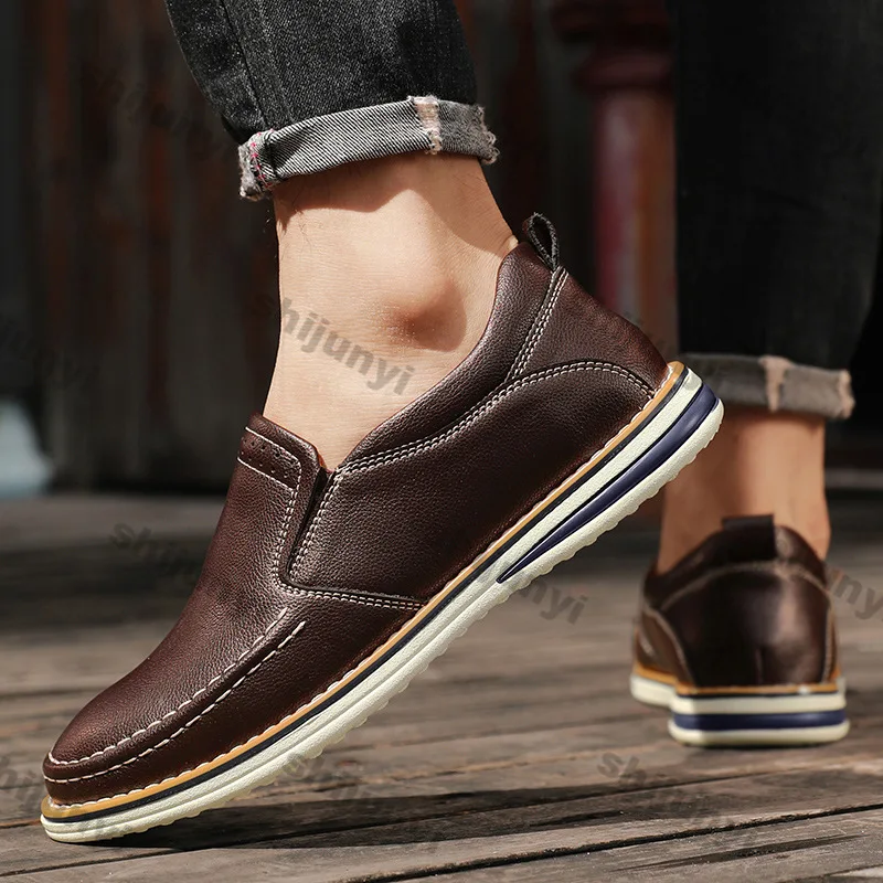 

Fashion Vintage Sewing Men's Loafers 2026 Summer New Arrivals Shallow Flats Comfortable Non Slip Soft Sole Casual Sport Shoes