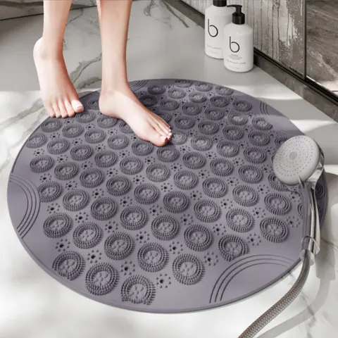 Round PVC Anti Slip Bath Mat with Sucker Drain Hole Soft Silicone Bathing Rugs  Bathtub Shower Foot Massage Pad Bathroom Floor