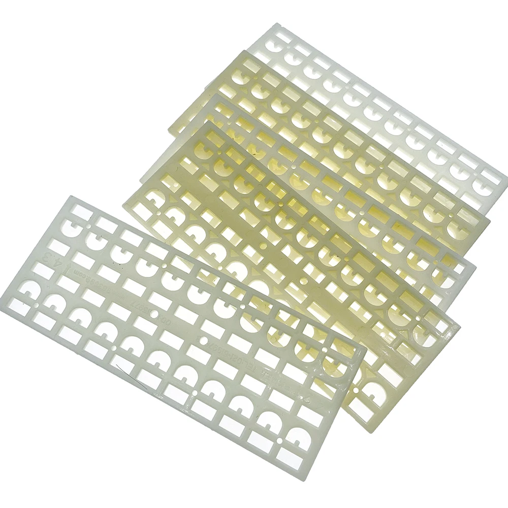 

5PCS Professional Plastic Anti Escape Fly Anti-Run Apis Mellifera 4.2mm 4.3mm Holes Spacer Spado Free Go Anti Pollen Fall Door