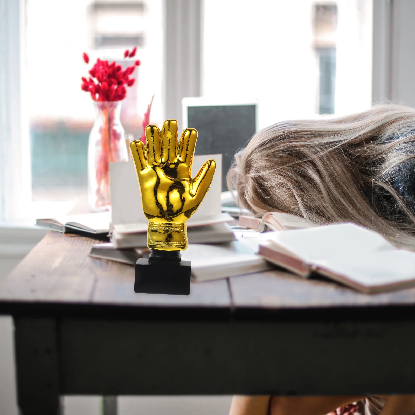 

Golden Plating Resin Goalkeeper Trophy Soccer Match Award Prize Office School Kindergarten s Adult Trophy Cup Winner Party