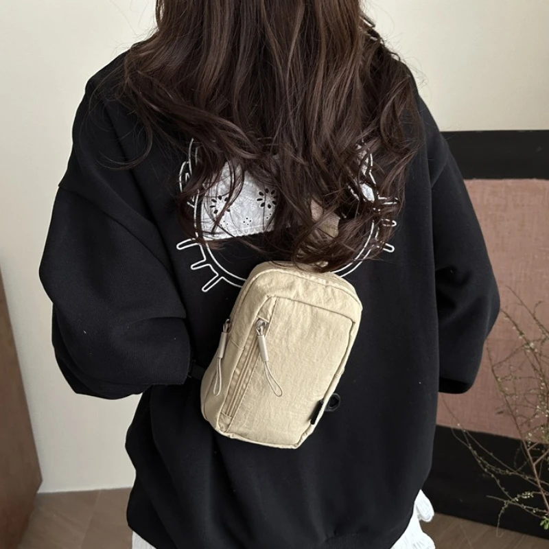 Leichte Crossbody-Handytasche, Lässige Umhängetasche mit Verstellbarem Riemen, Brusttasche für Outdoor-Sportarten für Männer und Frauen – Detail 22