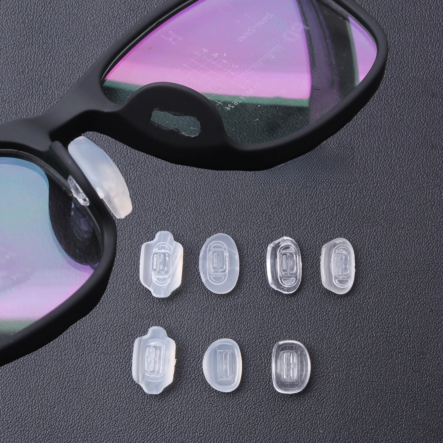 almofadas-de-silicone-ajustaveis-para-Oculos-controle-de-miopia-protecao-ocular-para-estudantes-acessorios-antiderrapantes