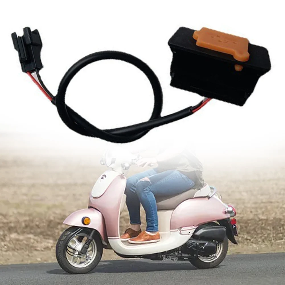 

ABS Copper V Easy Installation Good Replacement Motorcycle USB Charger Quick Release Connector SAE USB Adapter