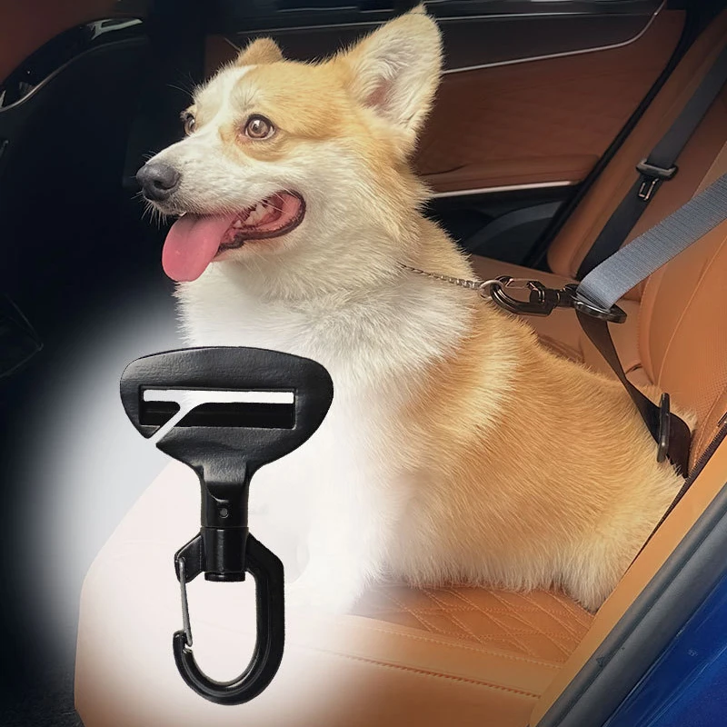 

Портативная пряжка ремня безопасности для домашних животных с защитой от помех, простая в эксплуатации, прочный крючок для автомобильного сиденья из алюминиевого сплава, аксессуары для безопасности собак