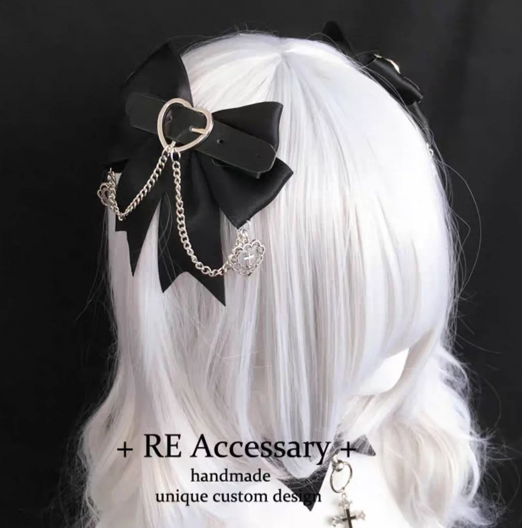 acessorio-de-cabelo-lolita-gotico-sombrio-com-corrente-de-couro-laco-de-coracao-e-presilha-de-cabelo-chique