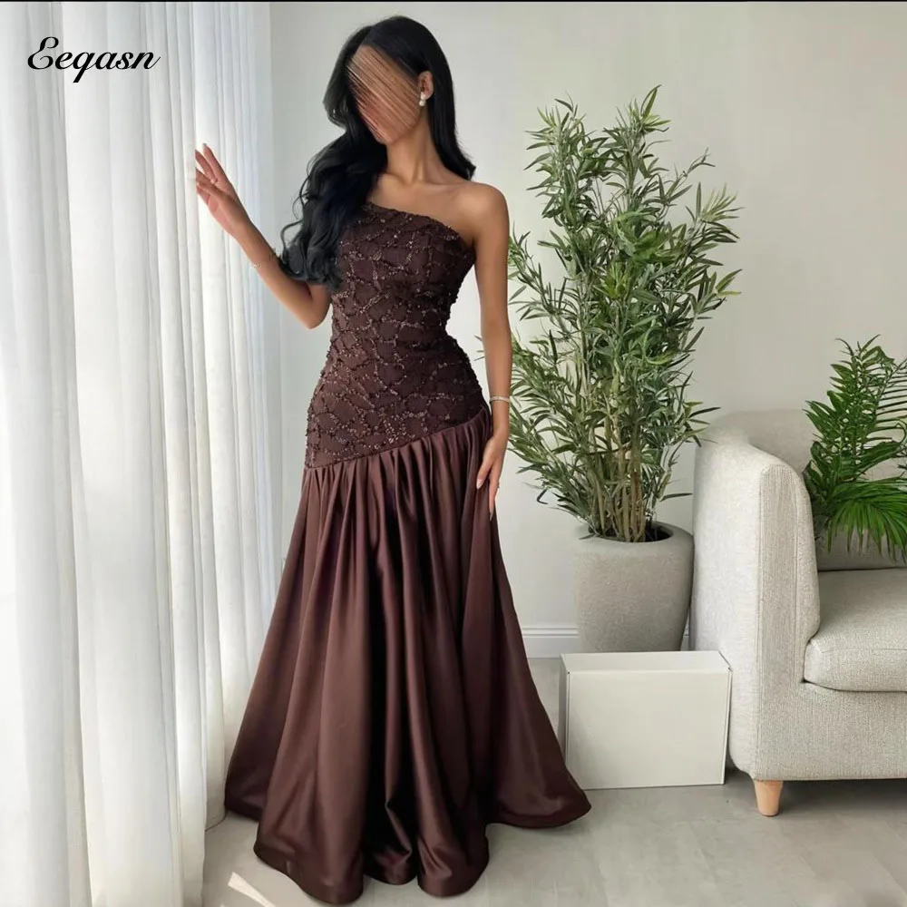 

Индивидуальное коричневое атласное вечернее платье Eeqasn А-силуэта с корсетом для женщин: элегантное, для выпускного, нарядное, для дня рождения, конкурса красоты, свадьбы, помолвки