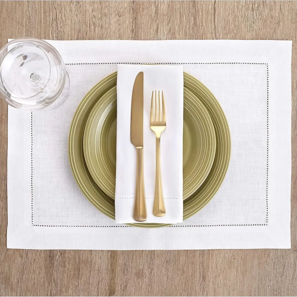 Thumbnail 4 - #73 Table Linens Comparison Guide