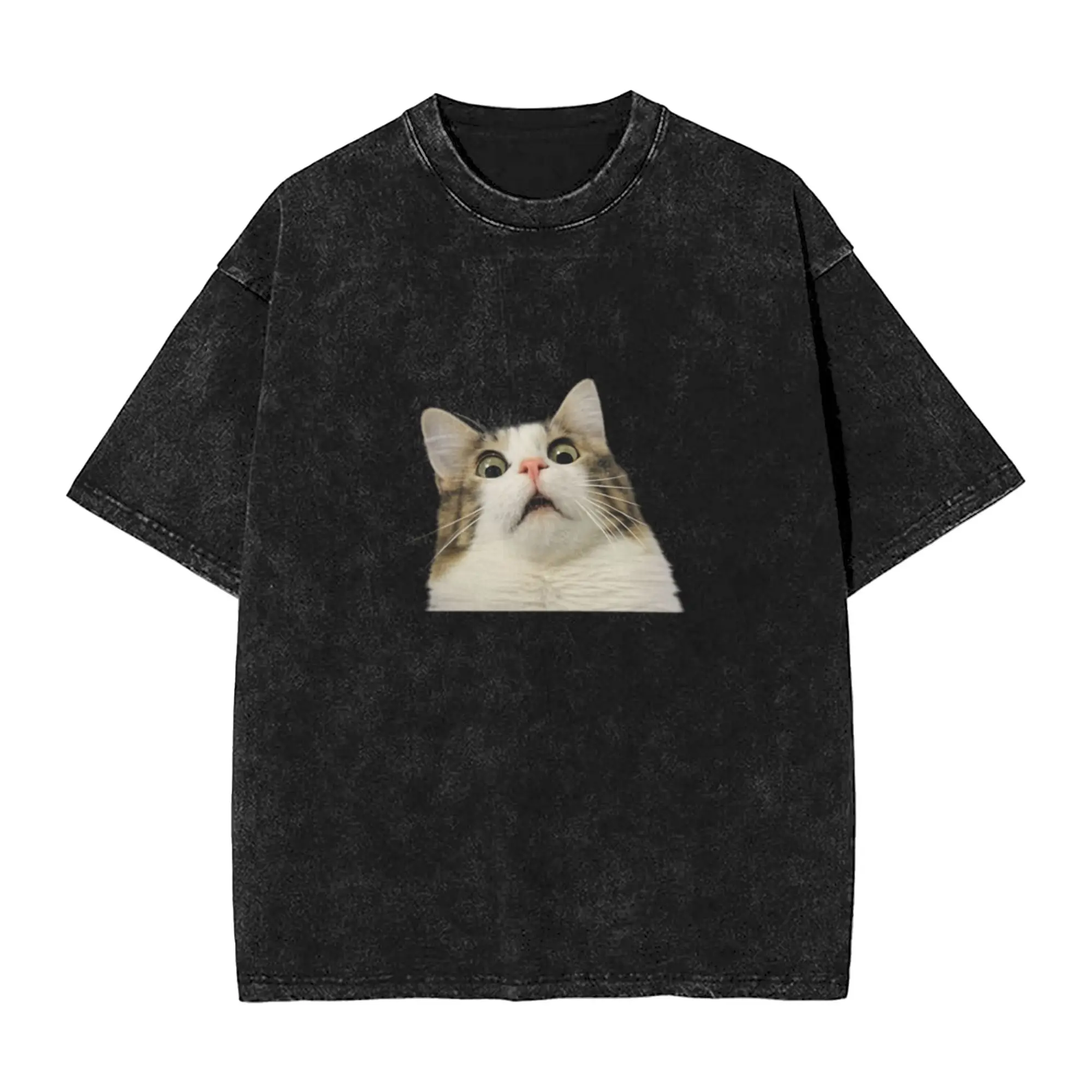Cat in surprise Classic Trendy A Vintage Oversized Cotton T-Shirts