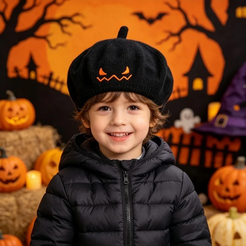 Autumn and winter children's Halloween head knitted hat, new orange cute funny hat Bei Lei Meng pumpkin little devil to keep warm