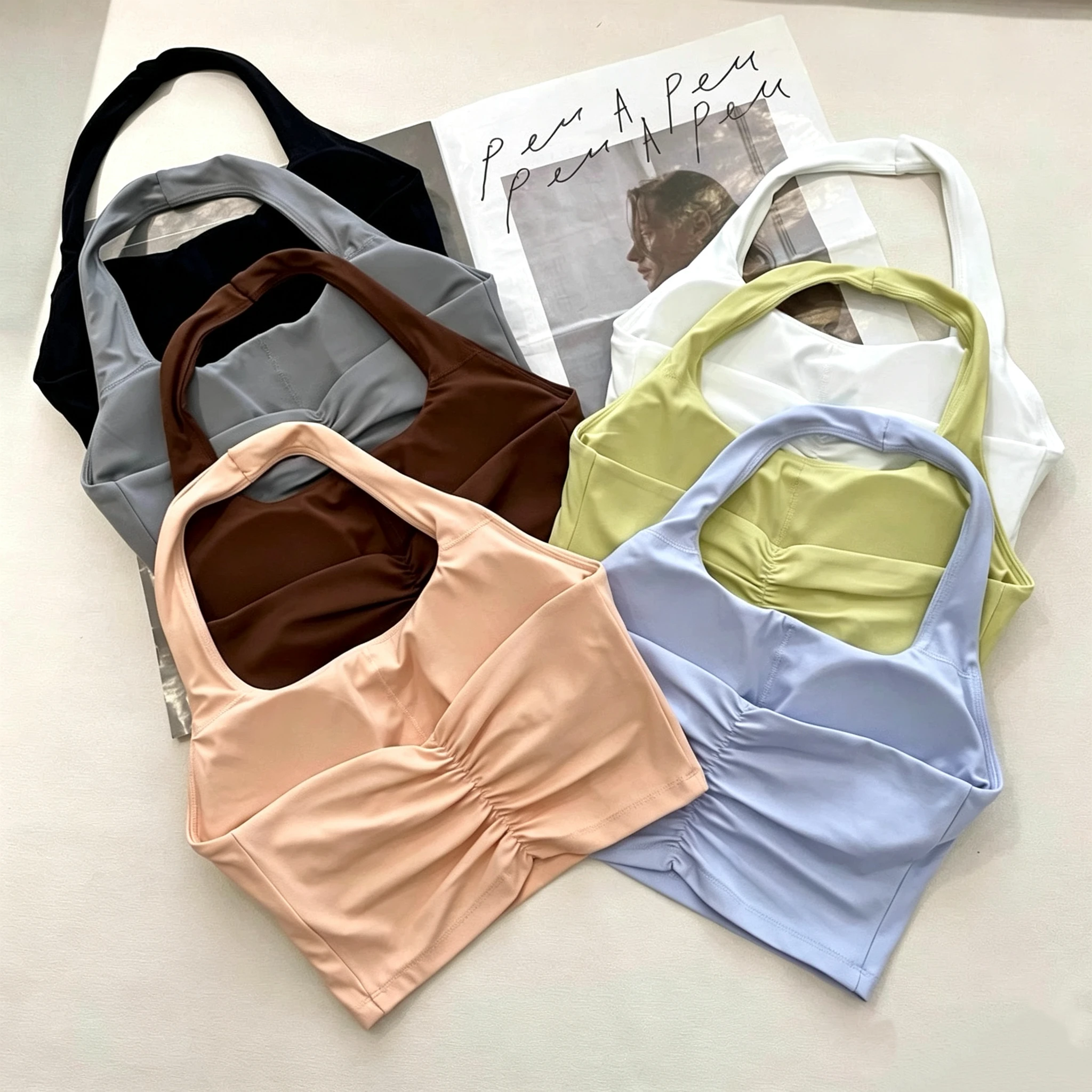 Women Halter Sports Tank Top with Pads, Shockproof Quick Dry Workout Bra, Outerwear Yoga Vest for Running Summer