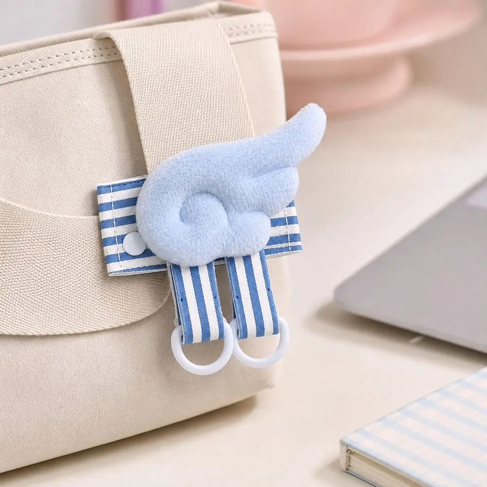 New Display Buckle Bag Hanging Buckle Cute Cartoon Wing Pattern Display Buckle Handmade DIY Keychain