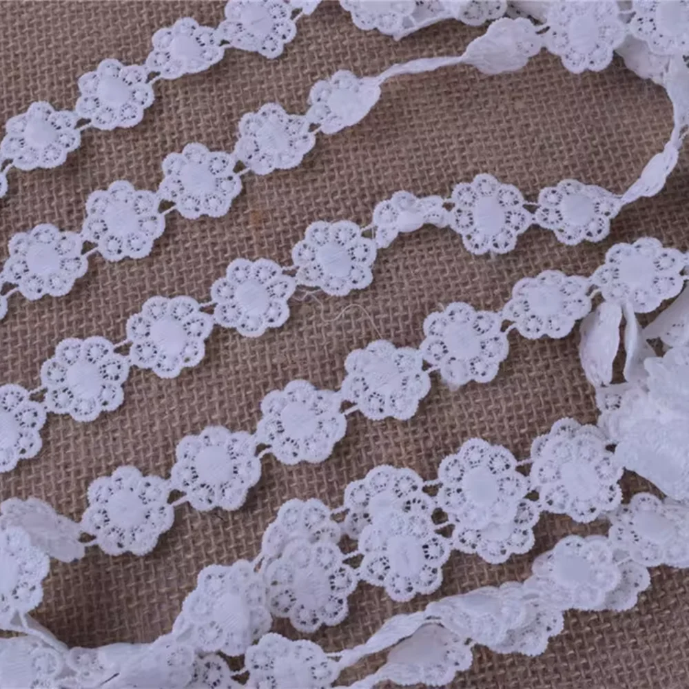 

70yards GOOD QUALITY white color small soft Milk Silk leaf Lace Fabric Wedding Trim wide :2.5cm