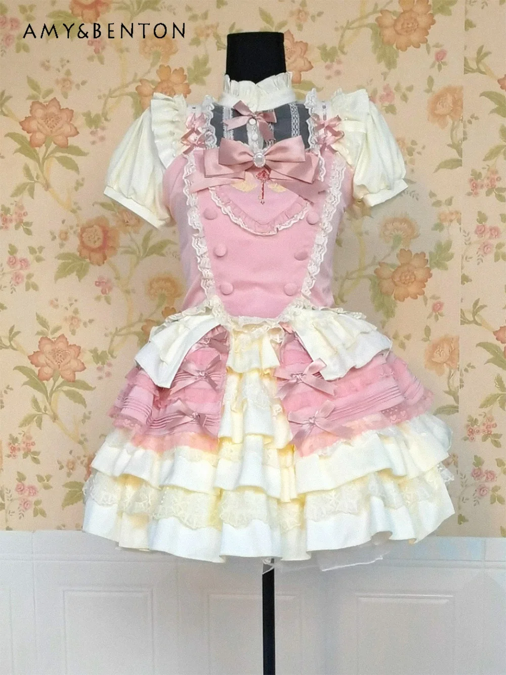 

Sweet Cute Lolita Princess Skirt Sets Japanese Kawaii Bow Halter Bubble Sleeve Shirt Tutu Skirt Two Piece Sets Womens Outifits