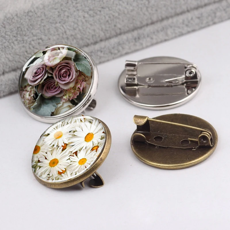 Fashion Floral Brooch Glass Cabochon Pattern Brooch Sunflower Daisy Rose Badge for Women Girl Breastpin Clothing Ornament Gifts