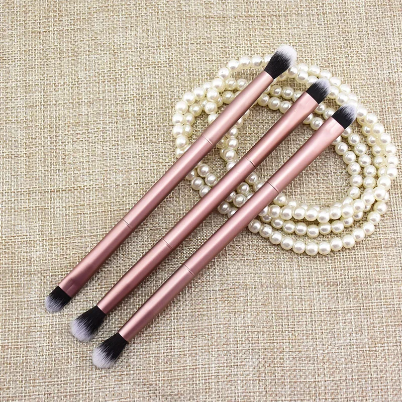 1Pcs Multifunctional Double Ended Eyeshadow Eye Shadow Makeup Cosmetic Brush Tools Champagne Gold Eyeshadow Makeup Beauty Brush