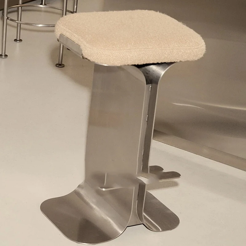 Designer Modern Bar Chairs Minimalist Comfortable Aesthetic Relaxing Bar Stools Nordic Living Room Banqueta Unique Furniture