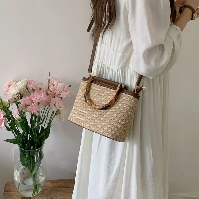 

TRSYPHXM new 2024 summer new niche crossbody bag woven small bag women's texture hand-held straw woven bucket bag women