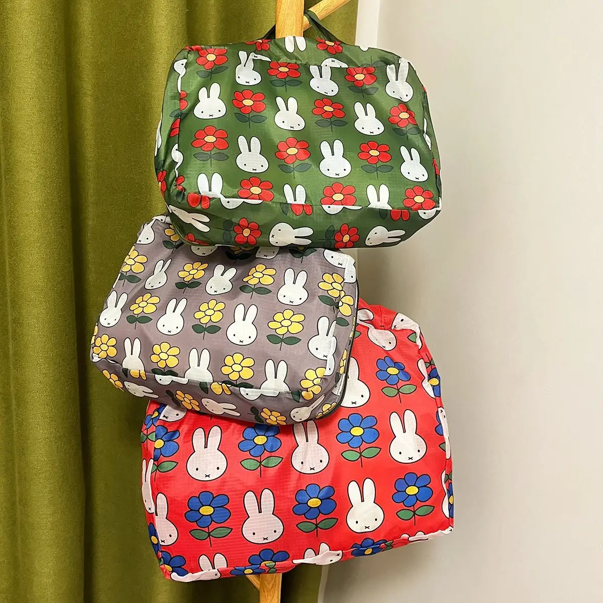 Conjunto de Armazenamento Hello Kitty com 3 Peças, Bolsas para Armazenamento de Roupas e Calçados, Organizador de Viagem