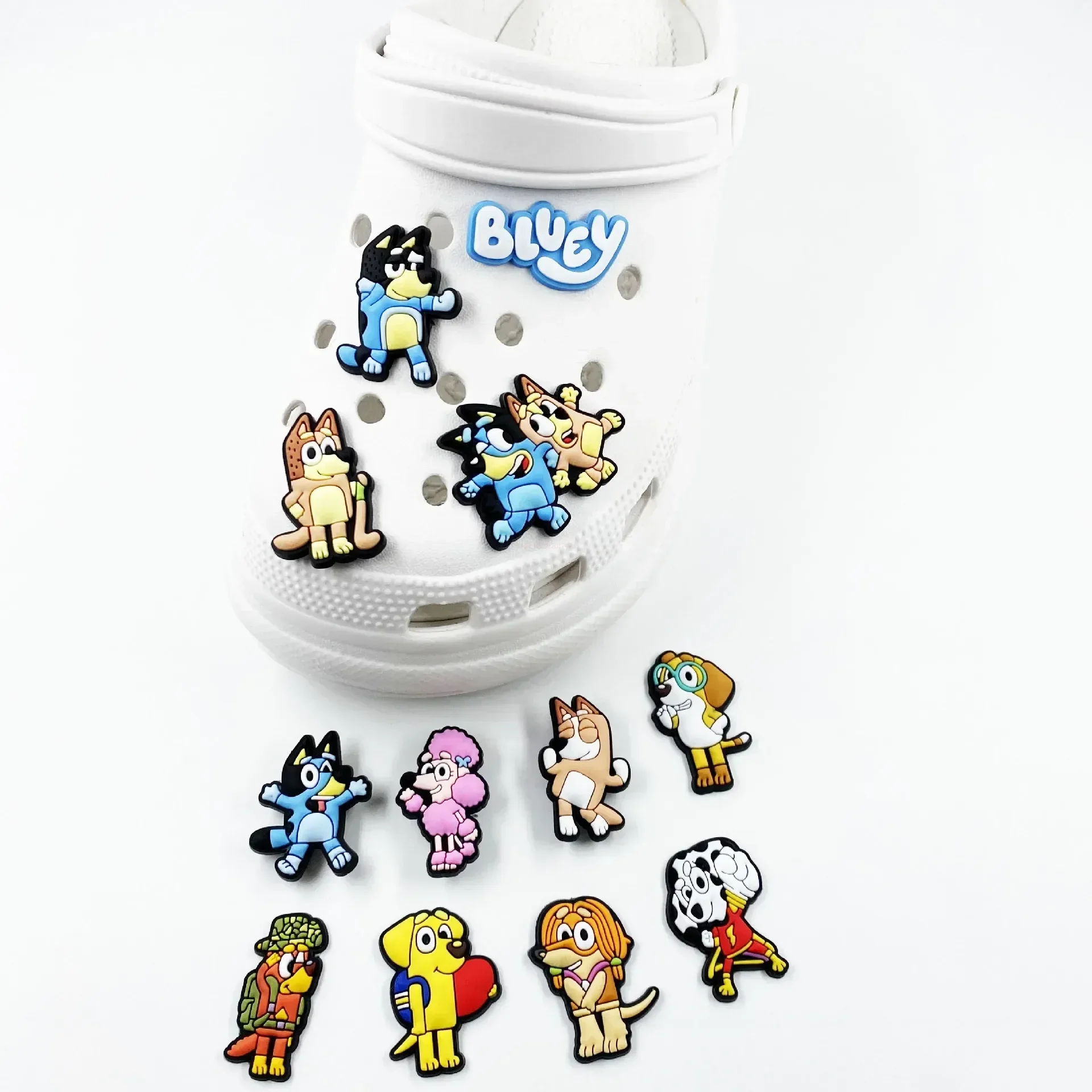 30pcs/set Bluey Collection Shoe Charms For Cave Shoes Diy Decorations Accessories For Sandals Decorate Boy Girls Birthday Gifts image 4